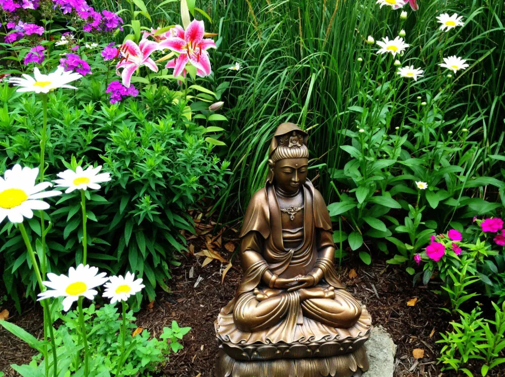 The Small Details That Can Give Your Garden A Distinctive Look