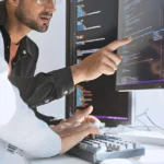 How Software Development Partnerships Help Businesses Scale Without Increasing Operational Complexity
